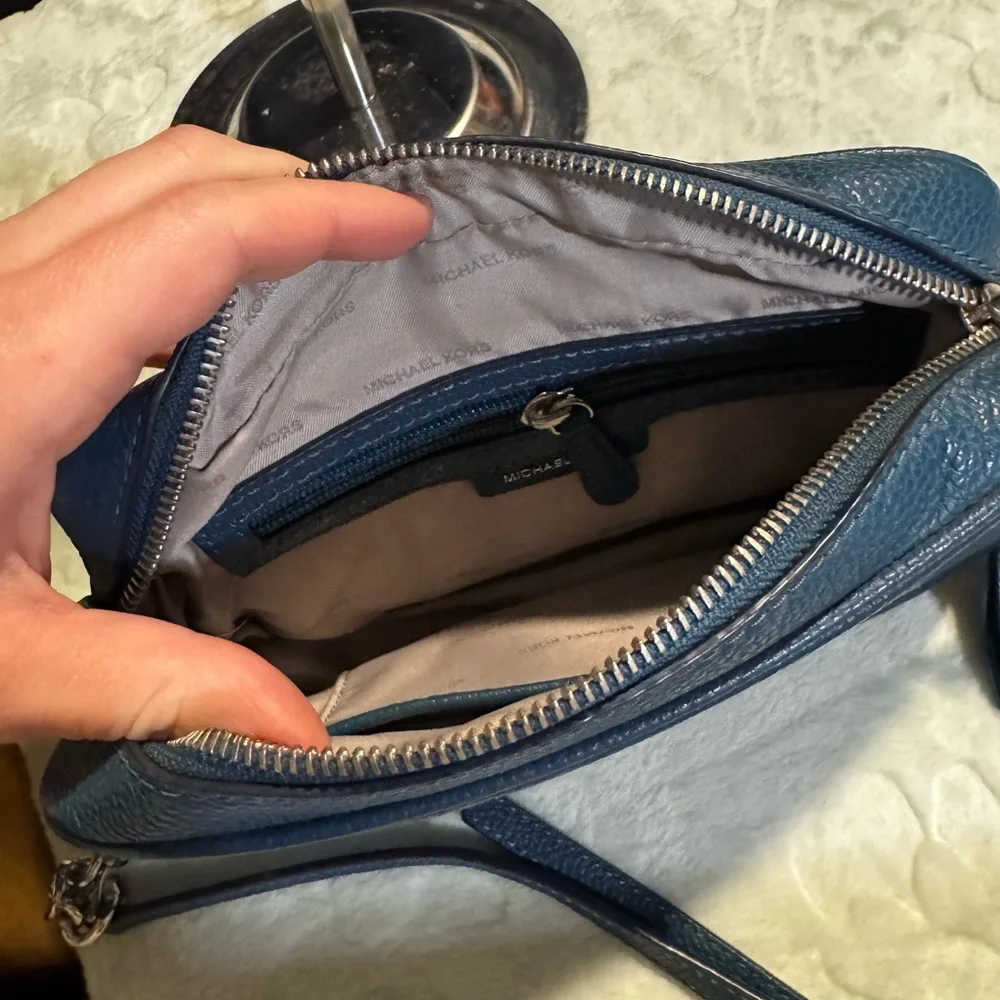 Michael kors Ginny teal pebbled leather camera bag crossbody silver hardware